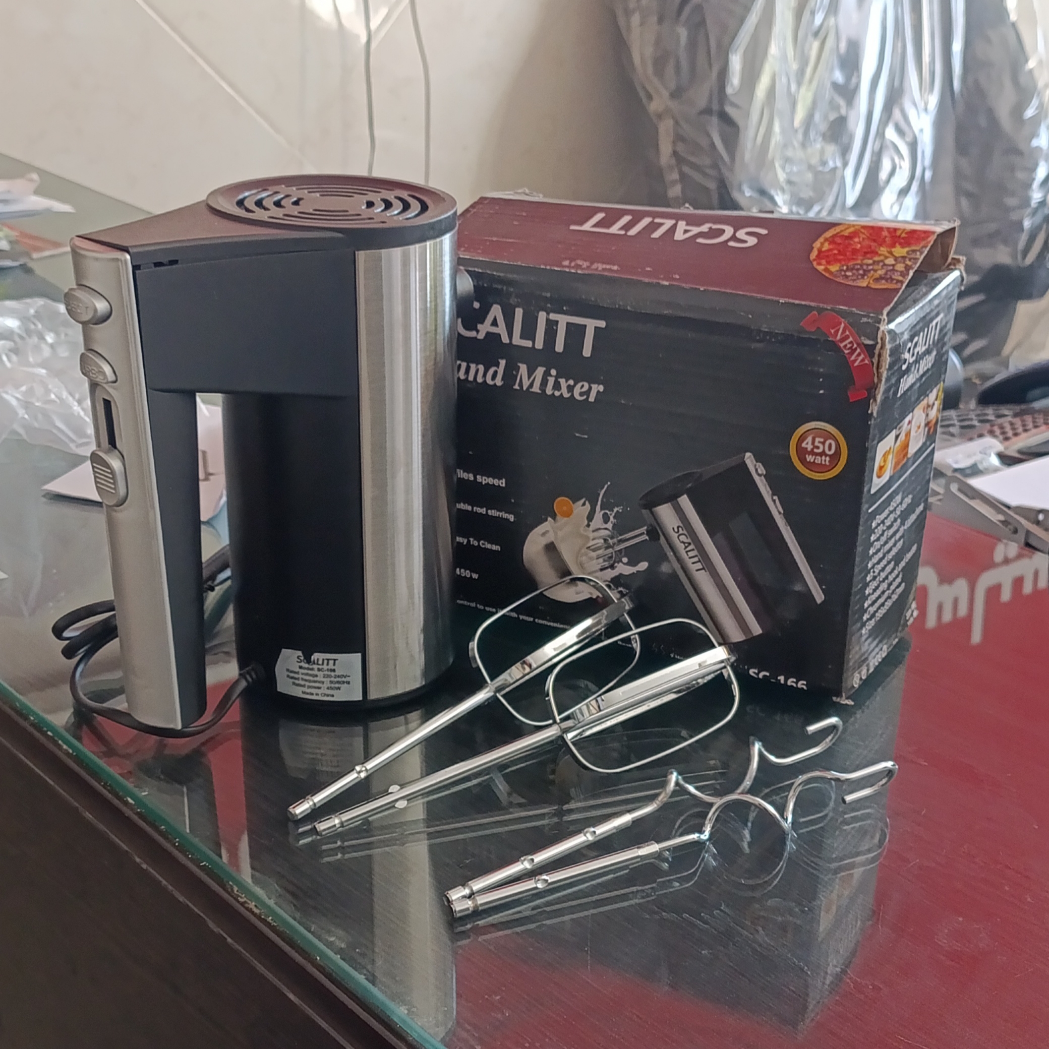 همزن برقی اسکالیت